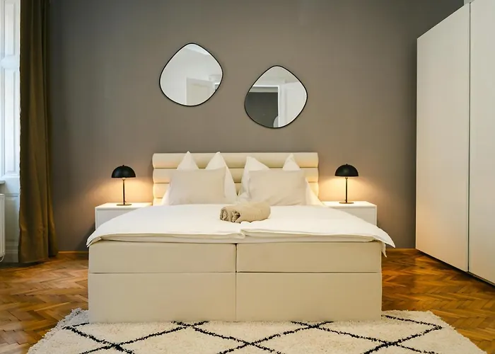 Cozy Perfect For 4-6 Tv Metro Self-checkin Apartment Wien